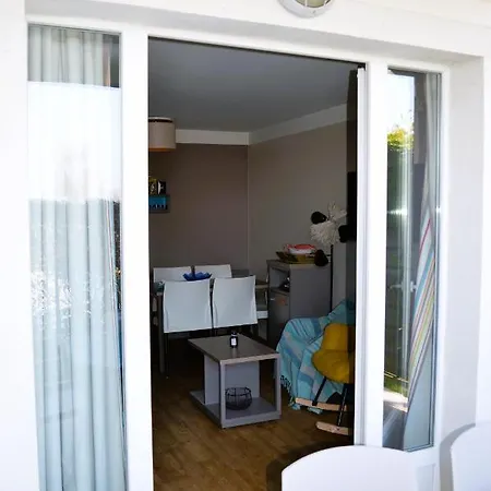 Apartment Appt F2 De Plain-pied Avec Terrasse - 2 Etoiles Courseulles-sur-Mer